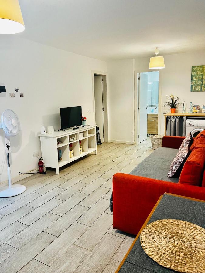 Cozy Apartment In Centric Area At Caleta De Fuste With Air Conditioner Exterior foto