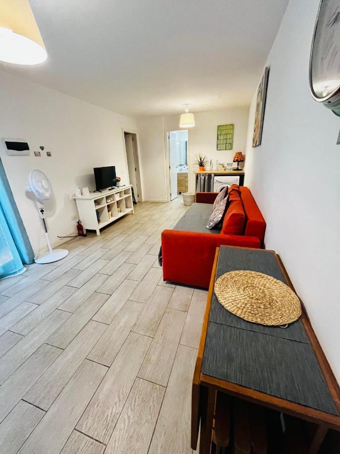Cozy Apartment In Centric Area At Caleta De Fuste With Air Conditioner Exterior foto